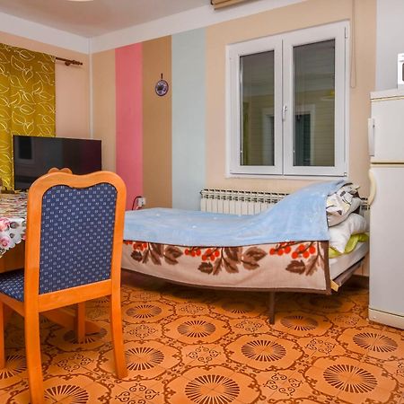 Apartments Luka ロゴズニッツァ エクステリア 写真