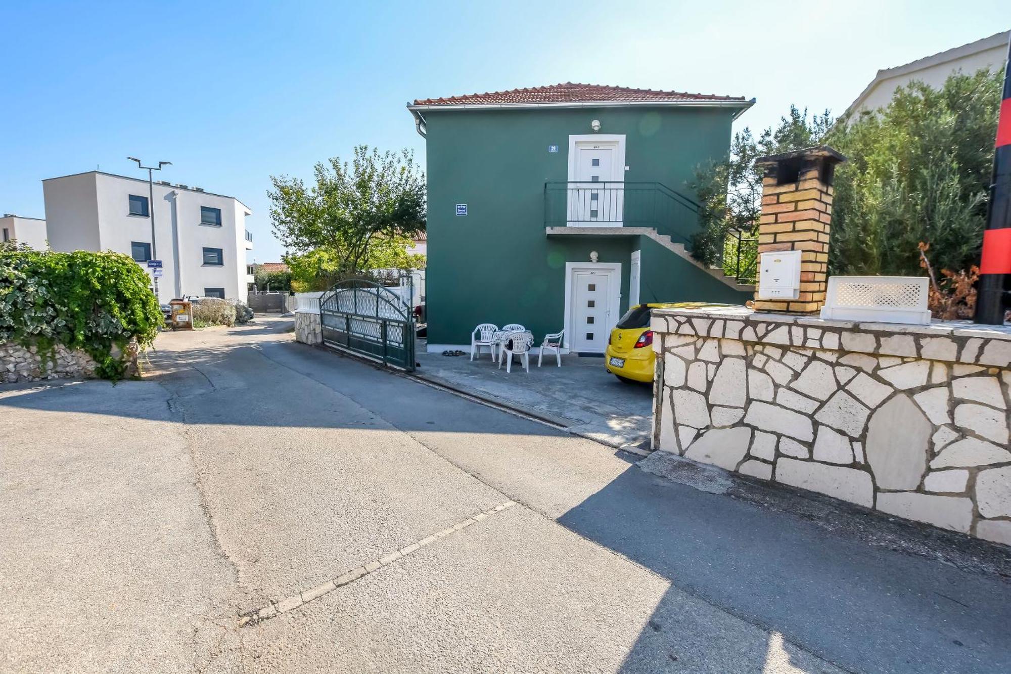 Apartments Luka ロゴズニッツァ エクステリア 写真